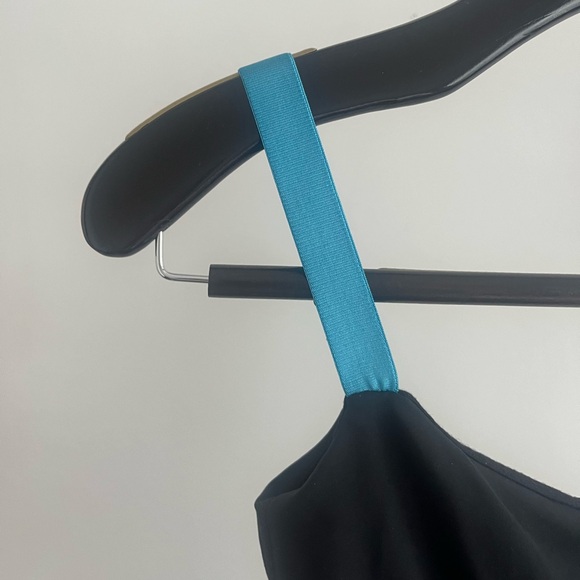 Lululemon Babydoll Fitness Tank - Picture 3 of 9